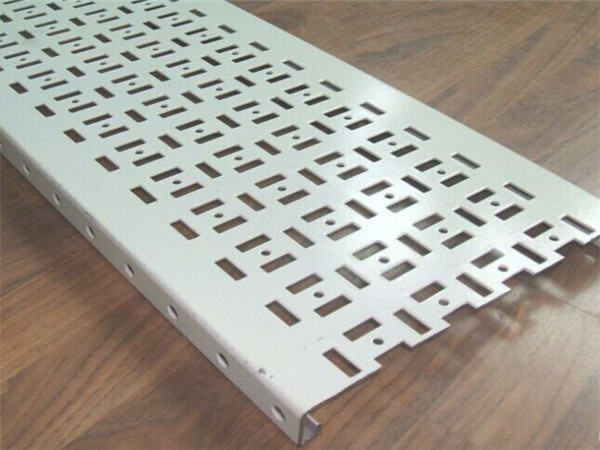 装饰冲孔网 - 上海昶泽冲孔网筛有限公司图片3