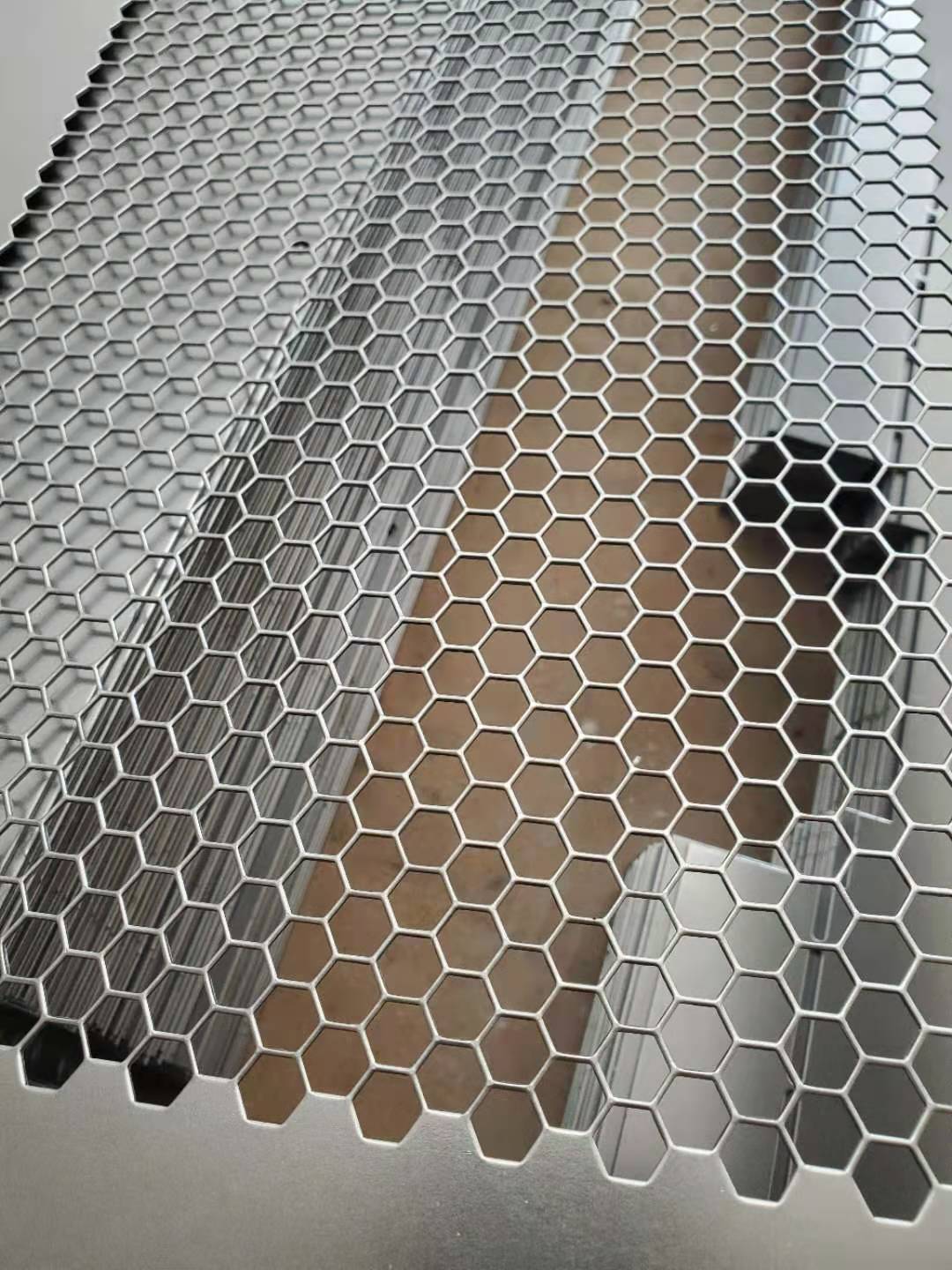 金属网孔冲孔门板 机箱网络柜门板 平整无毛刺六角孔网孔机柜门板